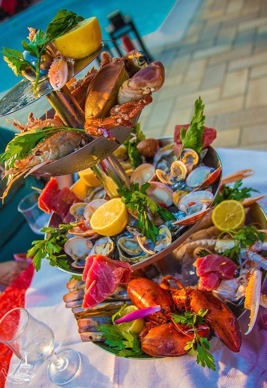 Hotel Ristorante La Perla Varallo Pombia ภายนอก รูปภาพ