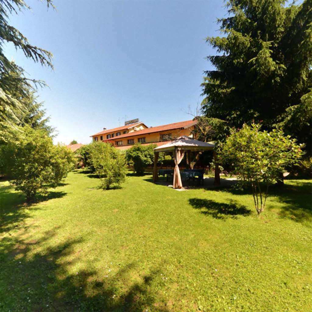 Hotel Ristorante La Perla Varallo Pombia สิ่งอำนวยความสะดวก รูปภาพ